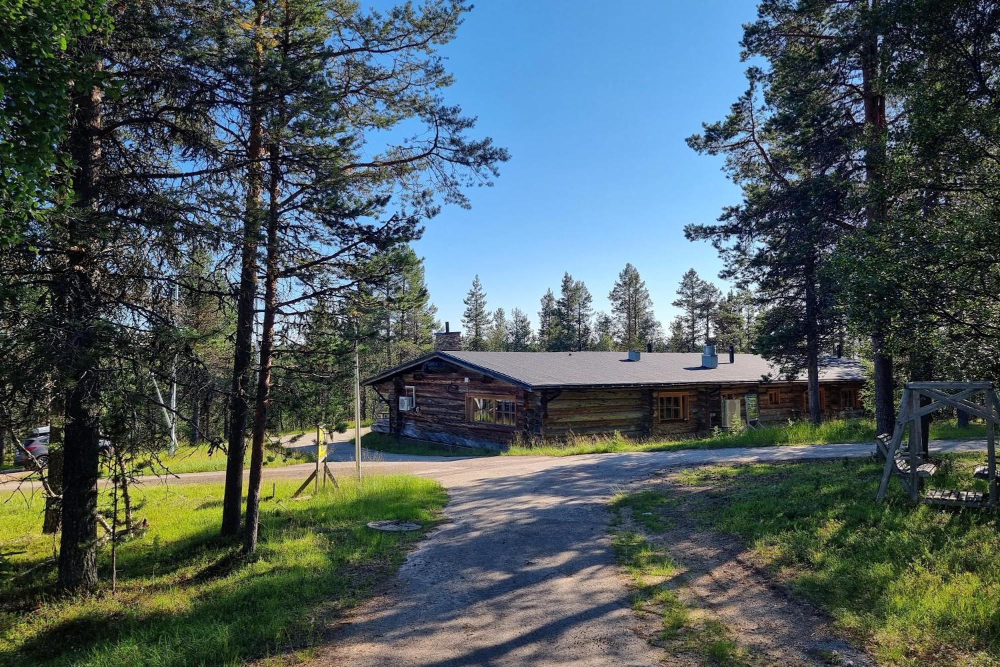 Kuukkeli Log Houses Aurora Resort Сааріселькя Екстер'єр фото