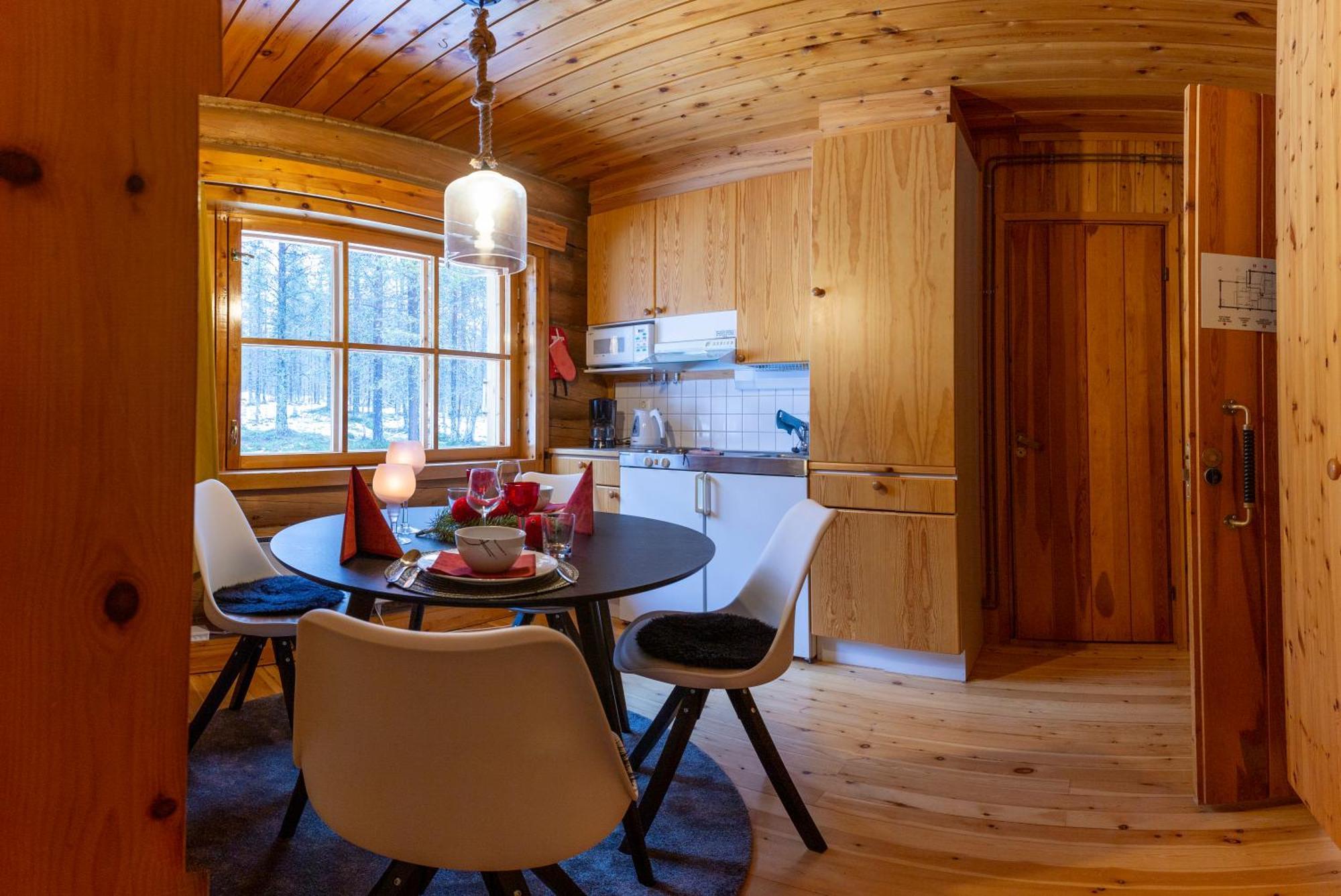 Kuukkeli Log Houses Aurora Resort Сааріселькя Номер фото
