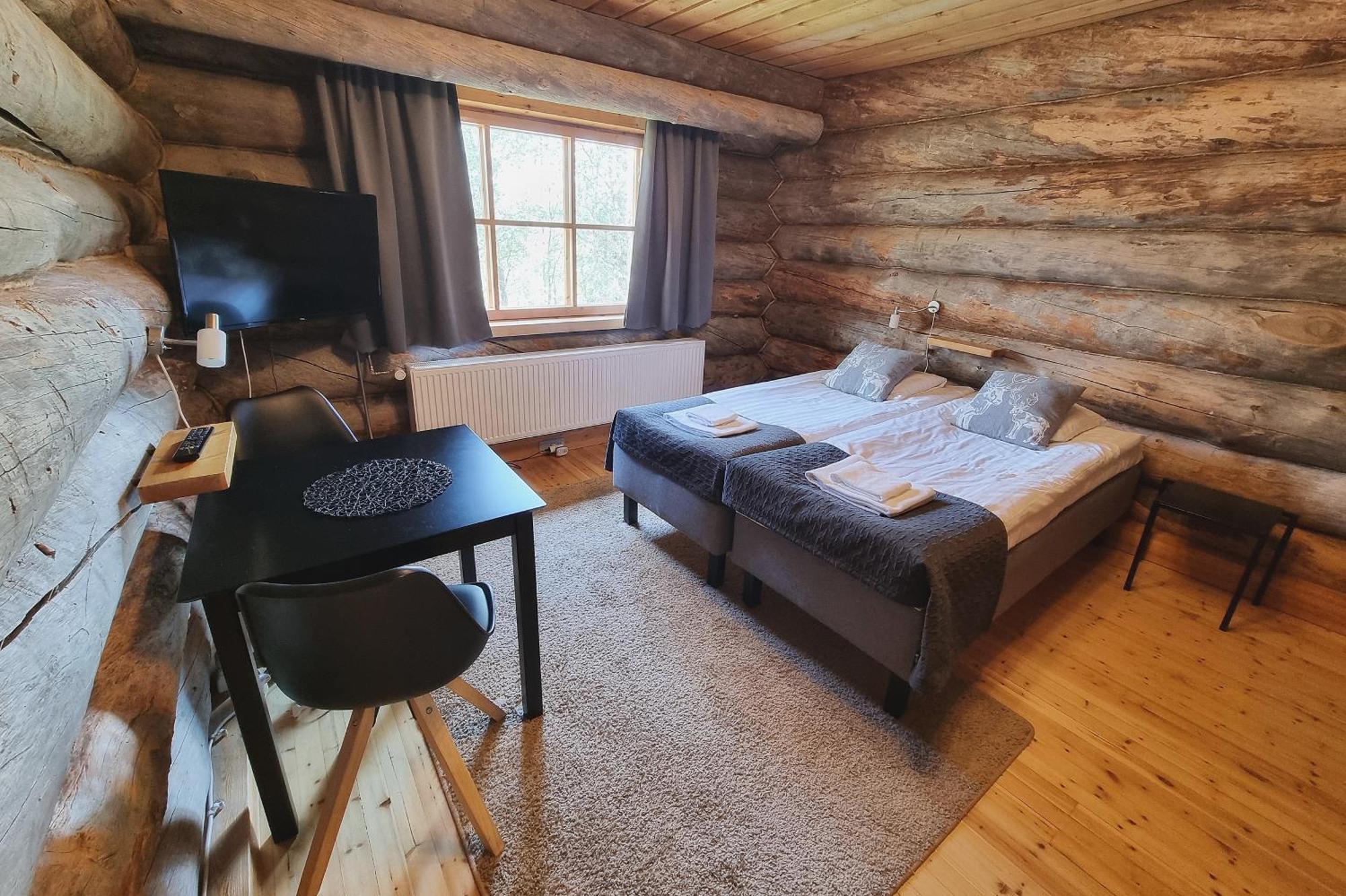Kuukkeli Log Houses Aurora Resort Сааріселькя Екстер'єр фото