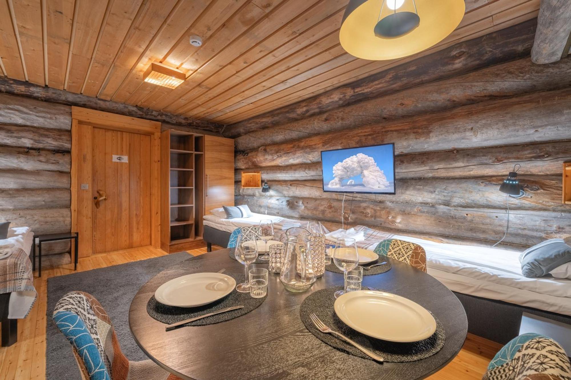 Kuukkeli Log Houses Aurora Resort Сааріселькя Номер фото