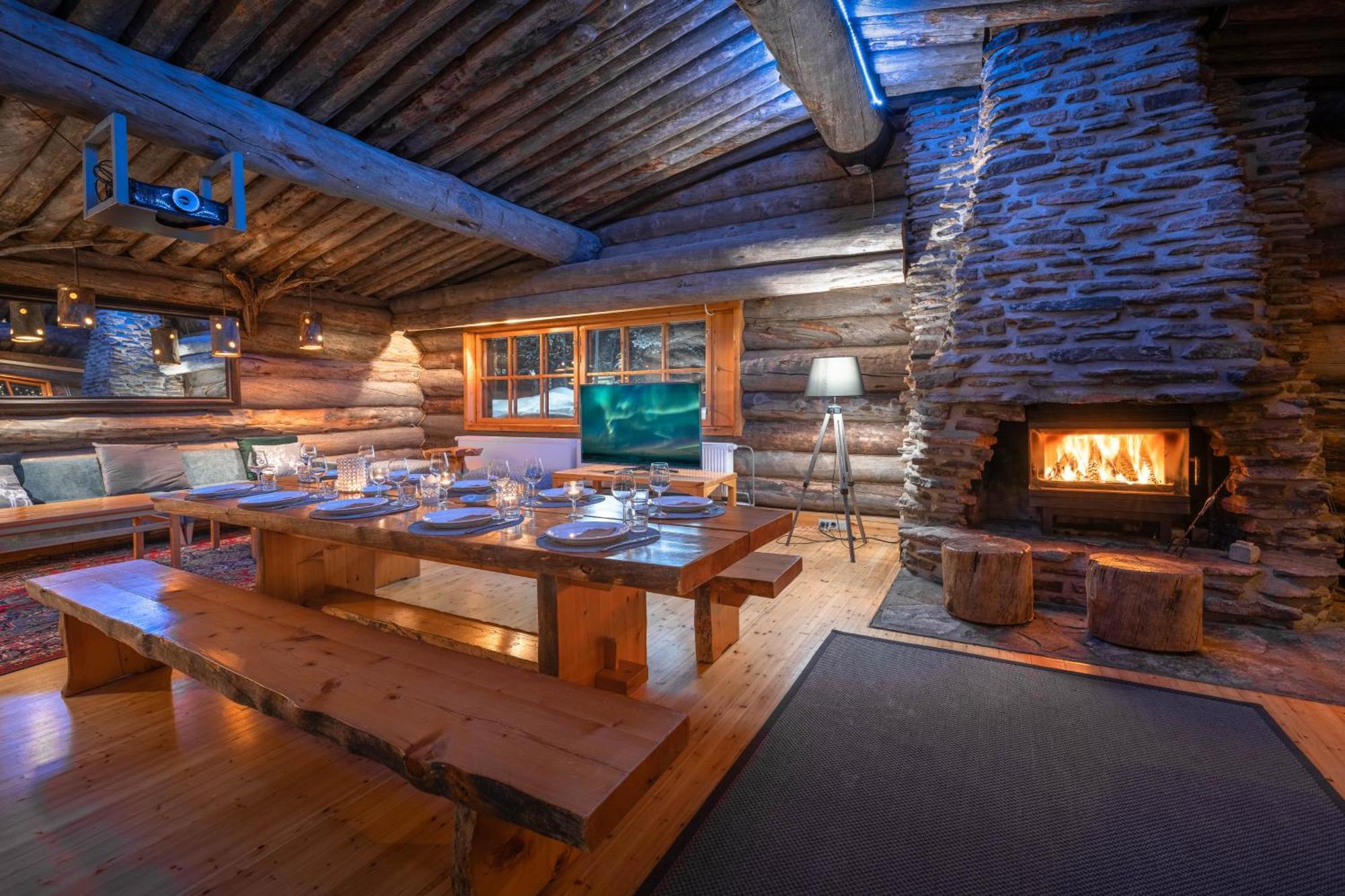 Kuukkeli Log Houses Aurora Resort Сааріселькя Екстер'єр фото